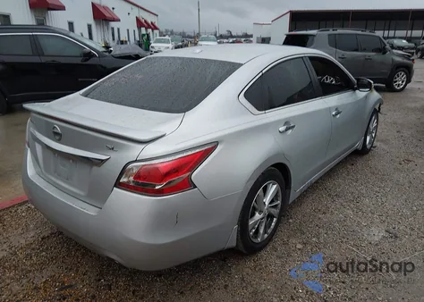 2015 Nissan Altima 2.5 Sl z USA, uszkodzony, nr VIN 1N4AL3AP1FN360792